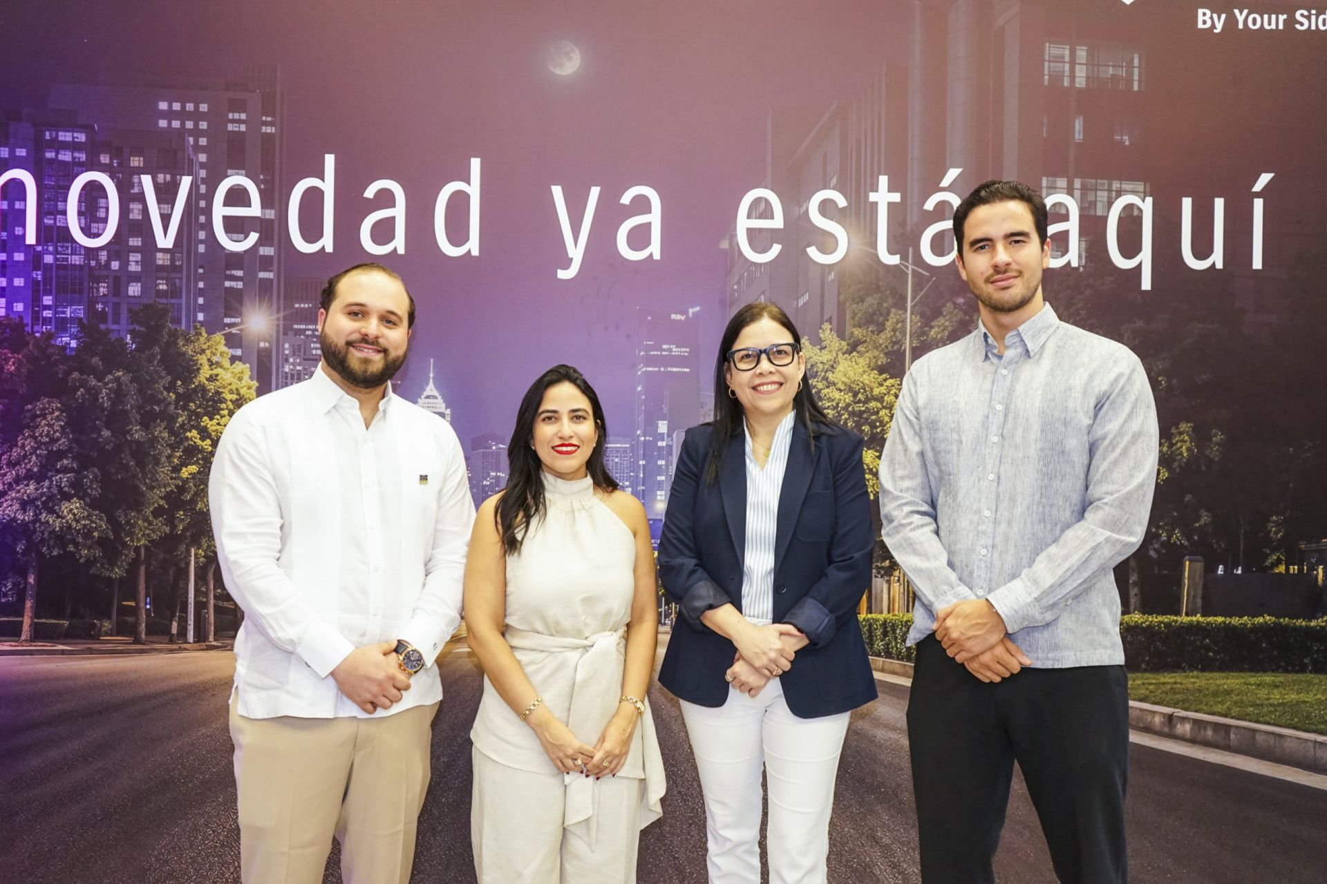 Santo Domingo Motors y Suzuki amplían su propuesta de movilidad con la nueva Vitara Across